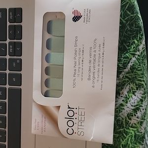 Color street nail strips
